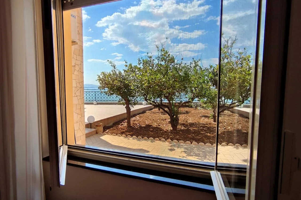 פורטו אמפדוקלה Villa Dolce Vista  פורטו אמפדוקלה